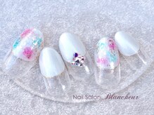 ネイルサロン ブランシュール(Nail Salon Blancheur)/2色タイダイ丸フレンチ