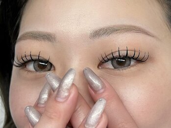 ウユラッシュ(Uyu lash)/