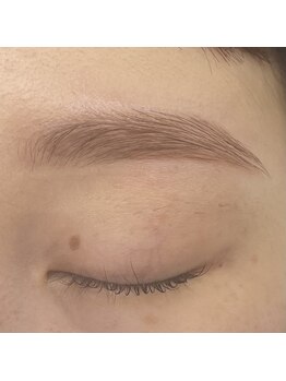 プリマアンジュ 中目黒店(PRIMA ange)/《アイブロウ+眉カラー》