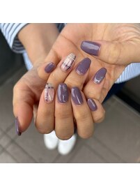 チェックネイルが