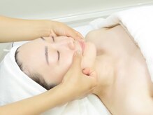 アプ(APP.)/小顔/リンパ/マッサージ/エステ