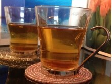 健幸サロン 大足 十日市店/施術前と施術後のお茶です。