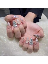 クイーンズビューティーサロン 歌舞伎町店(Queen's beauty salon)/チップ長さだしやりつけ放題