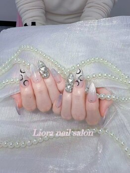 リオラネイル(Liora Nail)/長さ出し人気デザイン