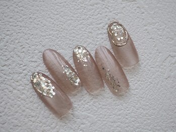 ルームイチマルニ バイ マルメネイル(room102 by malmonail)/定額¥12980 担当:廣瀬