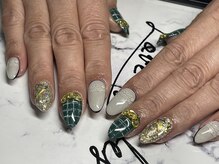 ビーモア ラフネイル(B.emore.T×Lough nail)/