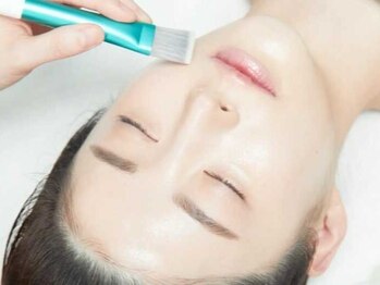 シェリール(cherir)の写真/【最新★韓国式美肌育成"ラミネーションピール"】剥離なし/優しい肌育ピーリング。世代問わず大人気◎