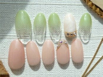 プラスネイル 池袋西口店(PLUS NAIL)の写真/シンプル系オフィスネイルならお任せ下さい!上品なデザインが充実♪ハンド上品ア-ト5489円～【池袋西口店】