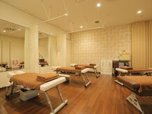 整体 骨盤調整サロン ボディライト フレンテ西宮店/施術室です！開放的な空間♪