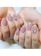 ネイルアンドまつげエクステ専門サロン スリー(THREE)/ガラスフレンチ