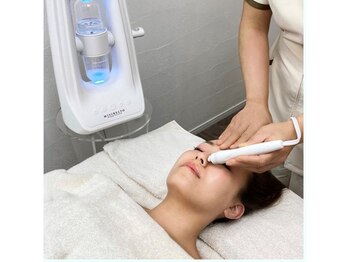 ベル(Belle)/ハイドロフェイシャル