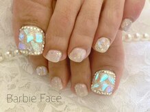 バービーフェイス 恵比寿(Barbie Face)/ウルキラ　サマーホワイト