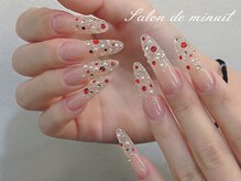 サロン ド ミニュイ(Salon de Minuit)/甘すぎない可愛いネイル