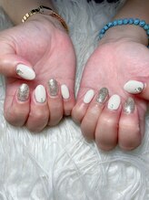 インプレス 鶴見店(Impress)/ホワイトシンプルネイル