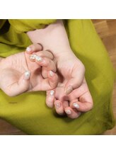 シルニー リム(Silny rim)/(右手)アシメ /(左手)やり放題