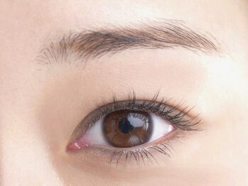 ルキア(Lukia)/パリジェンヌラッシュリフト