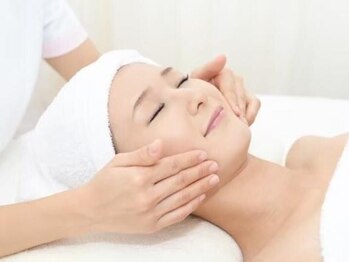 ブプラ 沖縄美里店(BUPURA)の写真/エイジングケアにも◎美肌&小顔になりたい方へ♪プロの技術であらゆるお悩みにアプローチ!