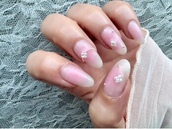 ネイルアイラッシュサロン ジョアアンジェ 難波店(joie ange)の写真/持ち込みデザインOK★満足度◎の仕上がり！アナタらしい可愛いをネイルに！大人気のパーツも多数取り揃え◎