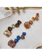 こはるびより/秋冬フットネイル