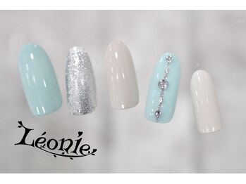 レオニー(Leonie)/