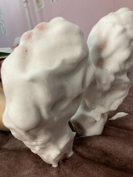 ヒトハナ(hitohana)/かかとガサガサ/膝の黒ずみに◎