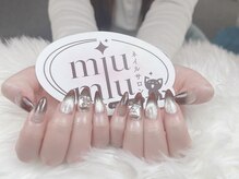 ミュウミュウ(miumiu)/冬限定ネイル特集