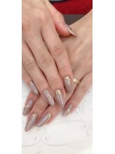 ソルノワ(sol-noir)/