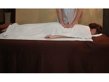 長寿堂 東洋整体院/中国本格小顔骨盤+美脚+全身整体