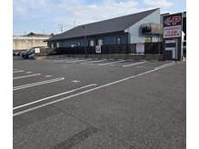 ニコ(Niko)の雰囲気（駐車場はマンション隣の店舗用駐車場をご利用ください。）