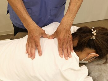 つばさ鍼灸整骨院の写真/西田辺駅から徒歩5分!お仕事帰りでも気軽に立ち寄れるサロンで、心地よいひとときをお過ごしください♪