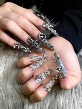 ティーナインワンネイル 名古屋太閤通店(T.91Nails)の写真/<学生限定のお得なクーポン有★>パーツもストーンもつけ放題！自分だけの“最強かわいい”を叶えよう♪