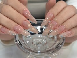 ガーリーネイル