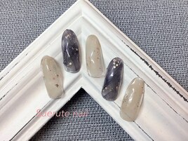 上品ニュアンスネイル ¥7000