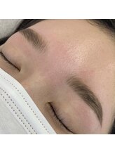 ブリック(BLICK)/ハリウッドブロウリフト