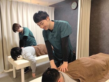 ミライズ整体院 三宮本院の写真/【電話予約限定！】お友達/ご家族/カップル2人で施術OK◎初回2名様で¥5960★匠の技術で悩み解消♪