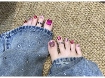 スタイルネイル 日本橋(Style Nail)の写真/足元からキラキラ輝く♪大人上品なフットネイルでサンダル映え確実!!フットネイルワンカラー¥5,000~