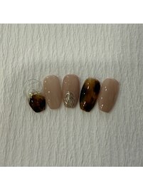 シンプル6900円