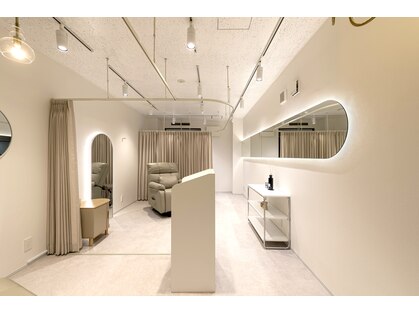 ルネ アオヤマ(LUNE AOYAMA)の写真