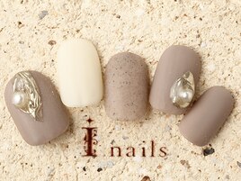 くすみジュエリー風マット8980円