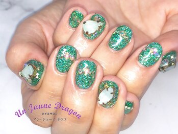 アン ジョーヌドラゴ/【自爪ネイル】緑ネイル