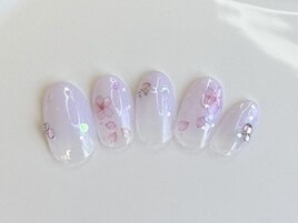 ¥8,300