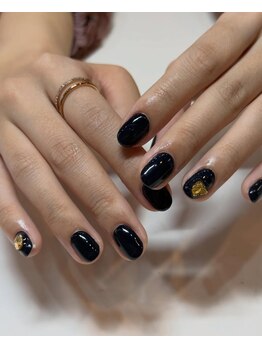 ロミー(Rommy)/ネイビーネイル