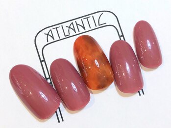 ネイル ミー(nail mee)/