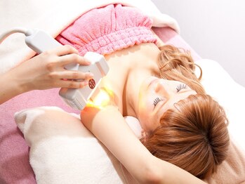 ディオーネ 梅田店(Dione)/ 【脱毛/脇脱毛】両脇脱毛施術