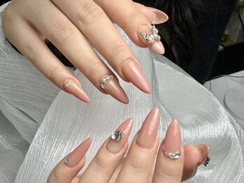 ミチネイルズ 池袋(Michi nails)/チップ長さ出し+パーツつけ放題