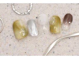 5600円　ニュアンス　塗りかけ
