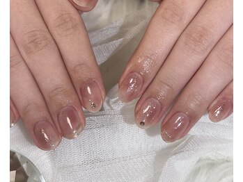 プリュネブランシュネイル(Prune Blanche Nail)/ニュアンスネイル