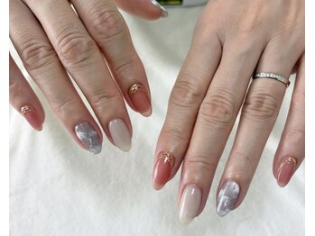 リアン(Lian)/上質アート定額 ¥9,500