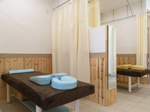 スマイル整骨院(Smile)の雰囲気（半個室となっており、カーテンで囲うと個室になります♪）