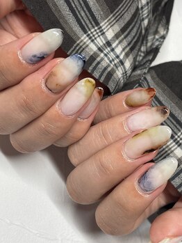 アトリエヨル(atelier yol)/インク触るのだいすき！